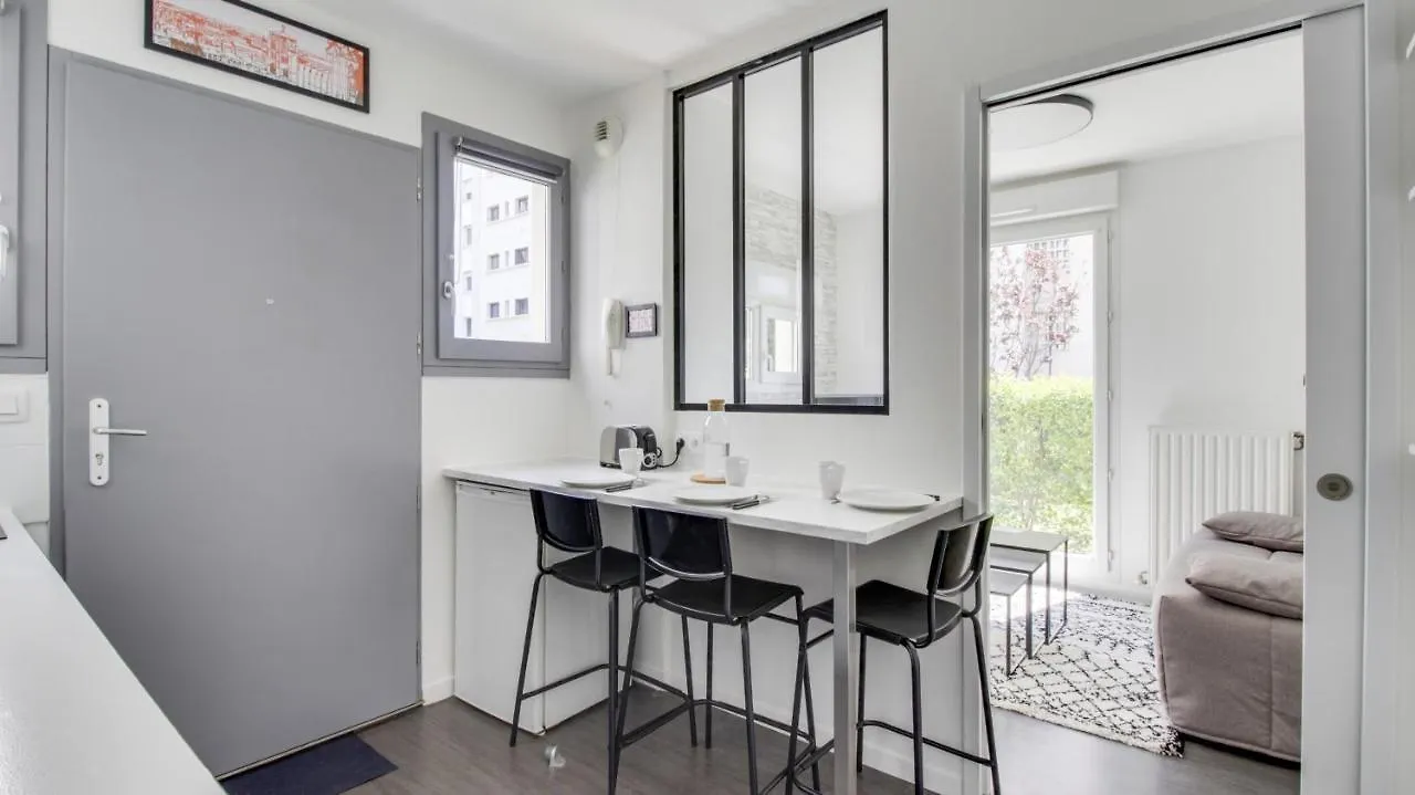 Dify Malot - Jean Mace Apartman Lyon