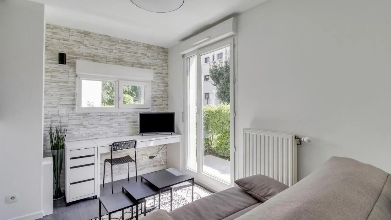 Apartment Ferienwohnung Dify Malot - Jean Mace Lyon